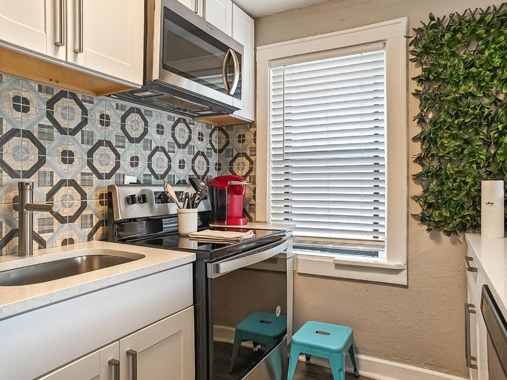캔자스시티 Heart Of Westport 1Br 빌라 외부 사진